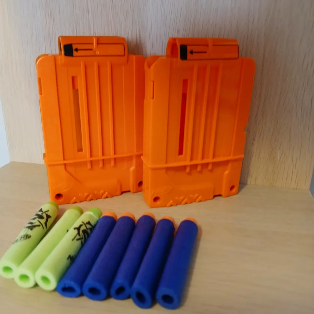 Nerf N-Strike Elite 2//6-round Magazines & 8 Ammo‎